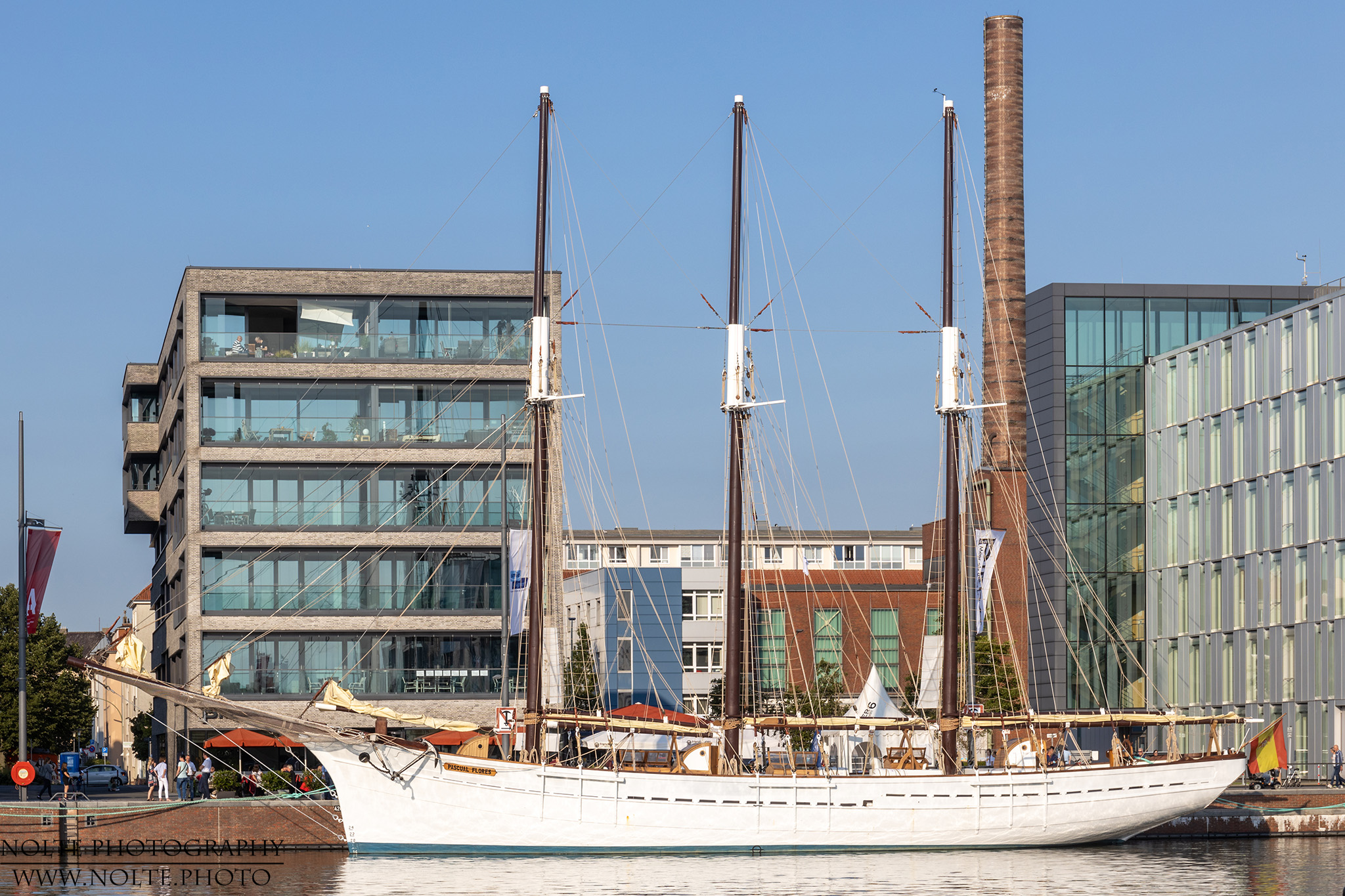 öpascual Flores in Brmerhaven